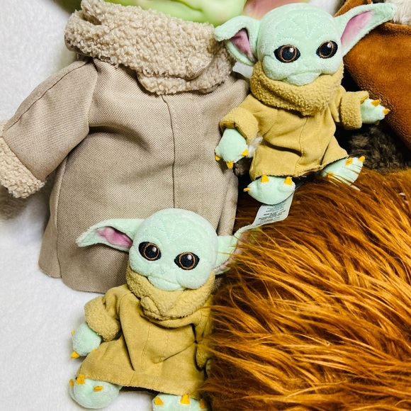 Disney Star Wars Plush Toys Gorgu Baby Yoda Chewbacca Pillow Pet - Picture 3 of 11